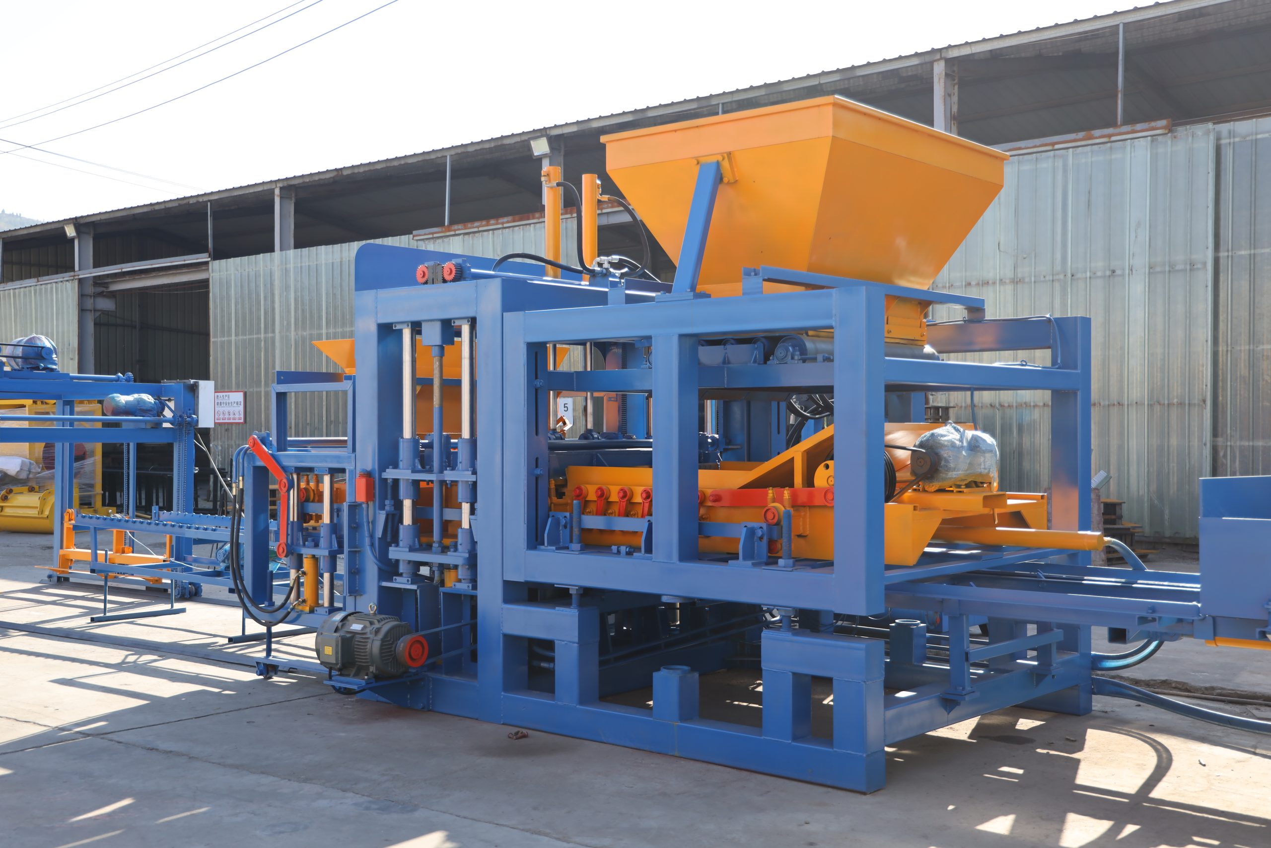 QTF12-15 block machine